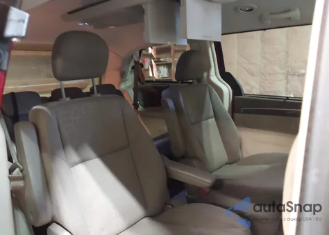 2009 Volkswagen Routan Se z USA, uszkodzony, nr VIN 2V8HW34189R582720